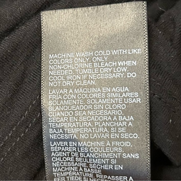 BEBE Cap sleeve Logo Tee - Picture 5 of 6